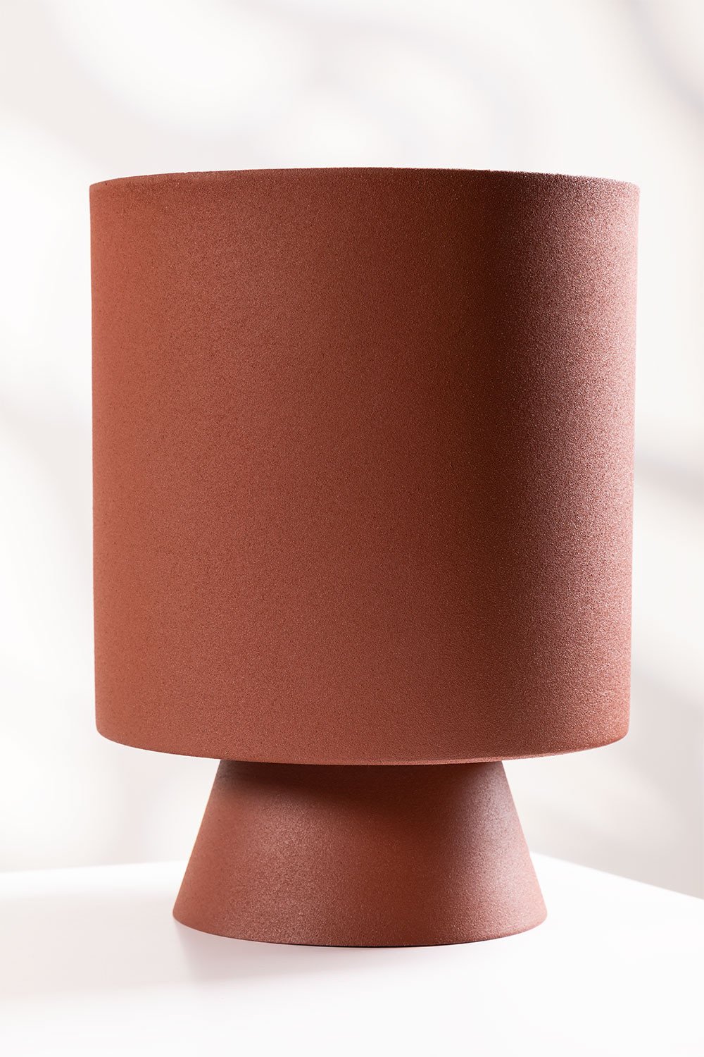 Metal Vase Zuri , gallery image 1