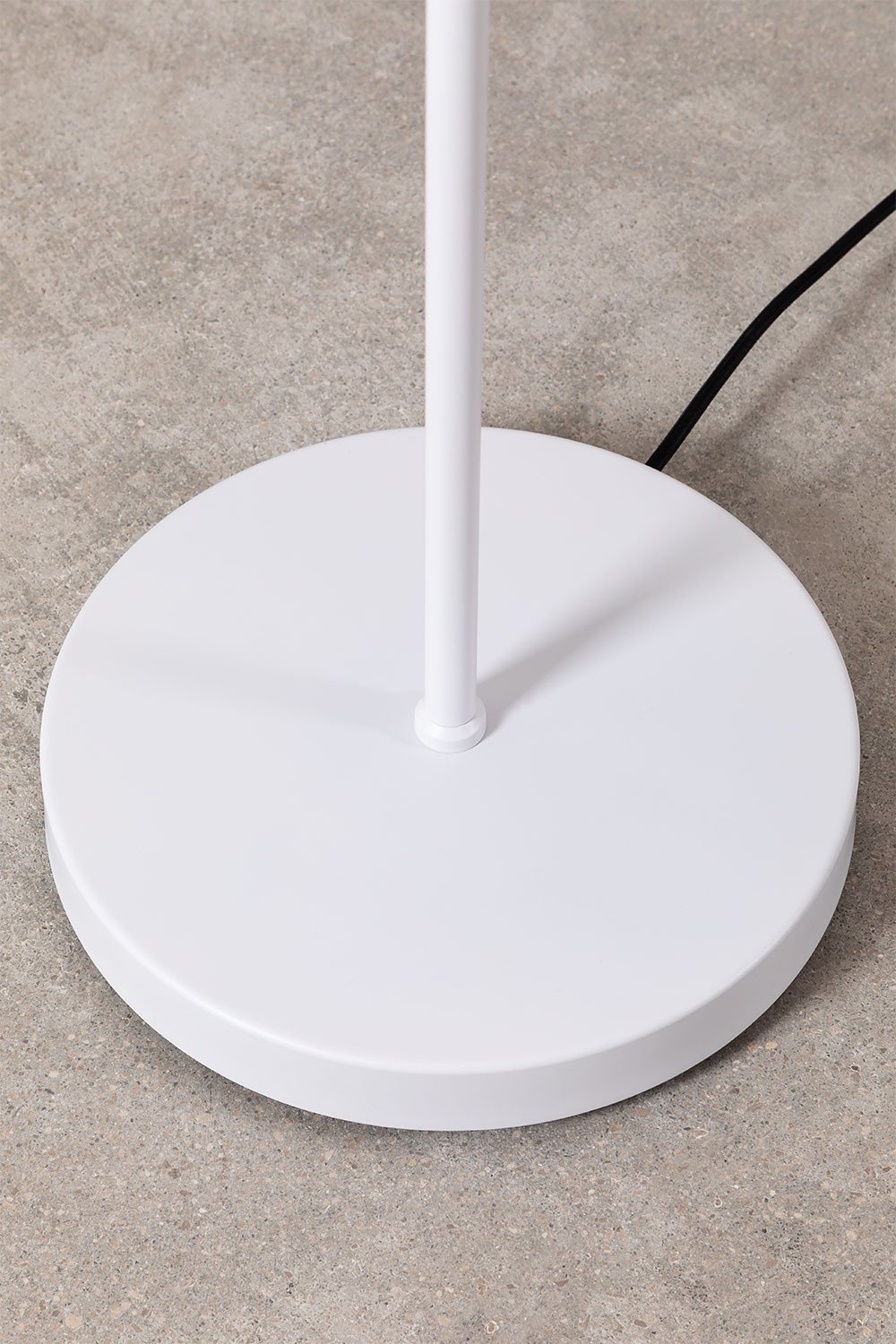 Clarisse floor lamp, gallery image 5