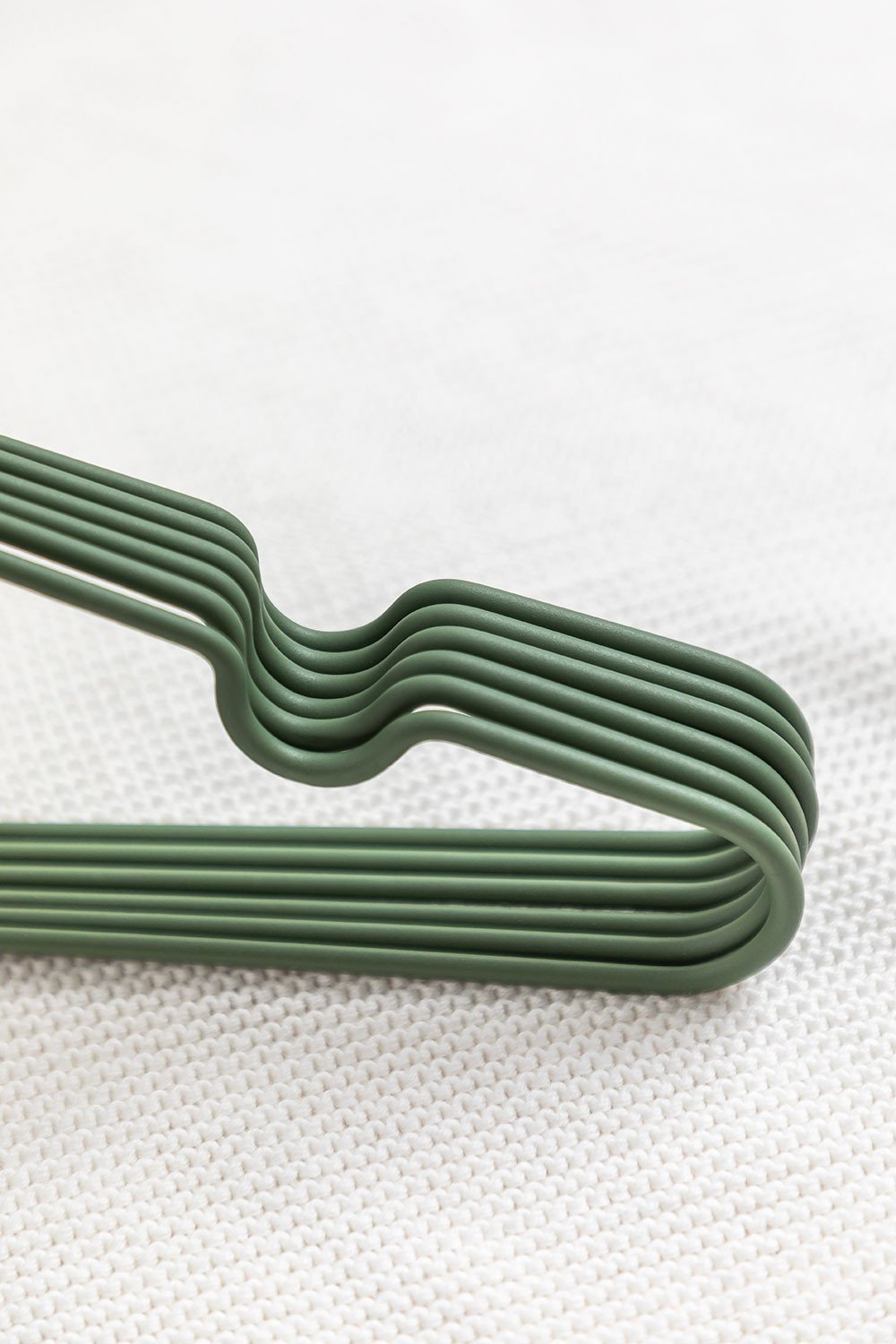 Set of 6 Kids Hangers Anttal , gallery image 4