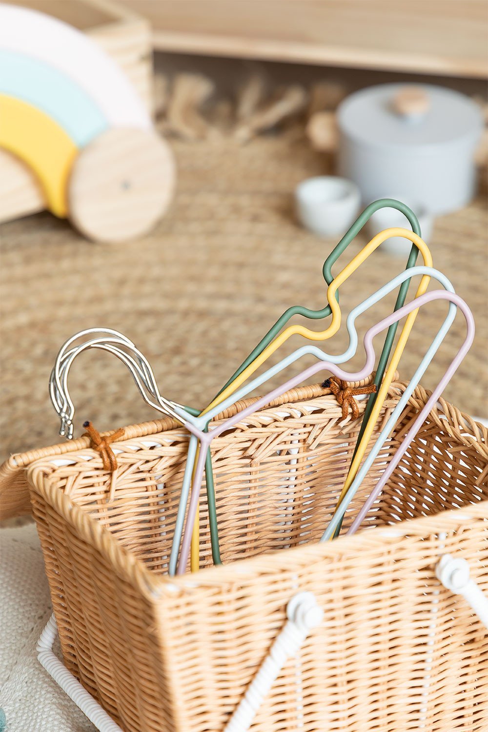 Set of 6 Kids Hangers Anttal , gallery image 6